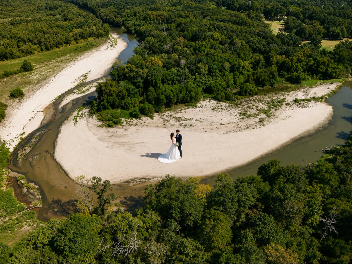 White-sand bay panorama